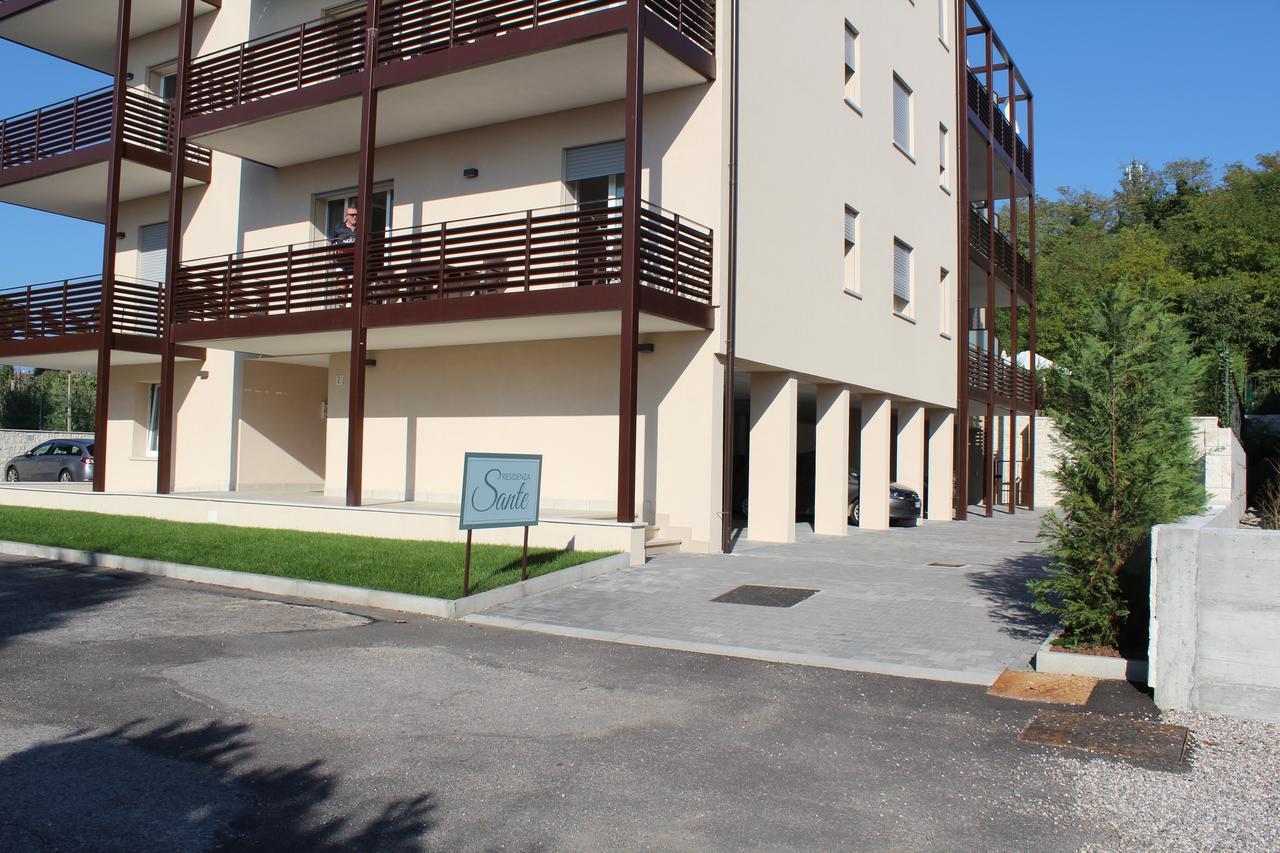 Residenza Sante Aparthotel Lazise Bagian luar foto